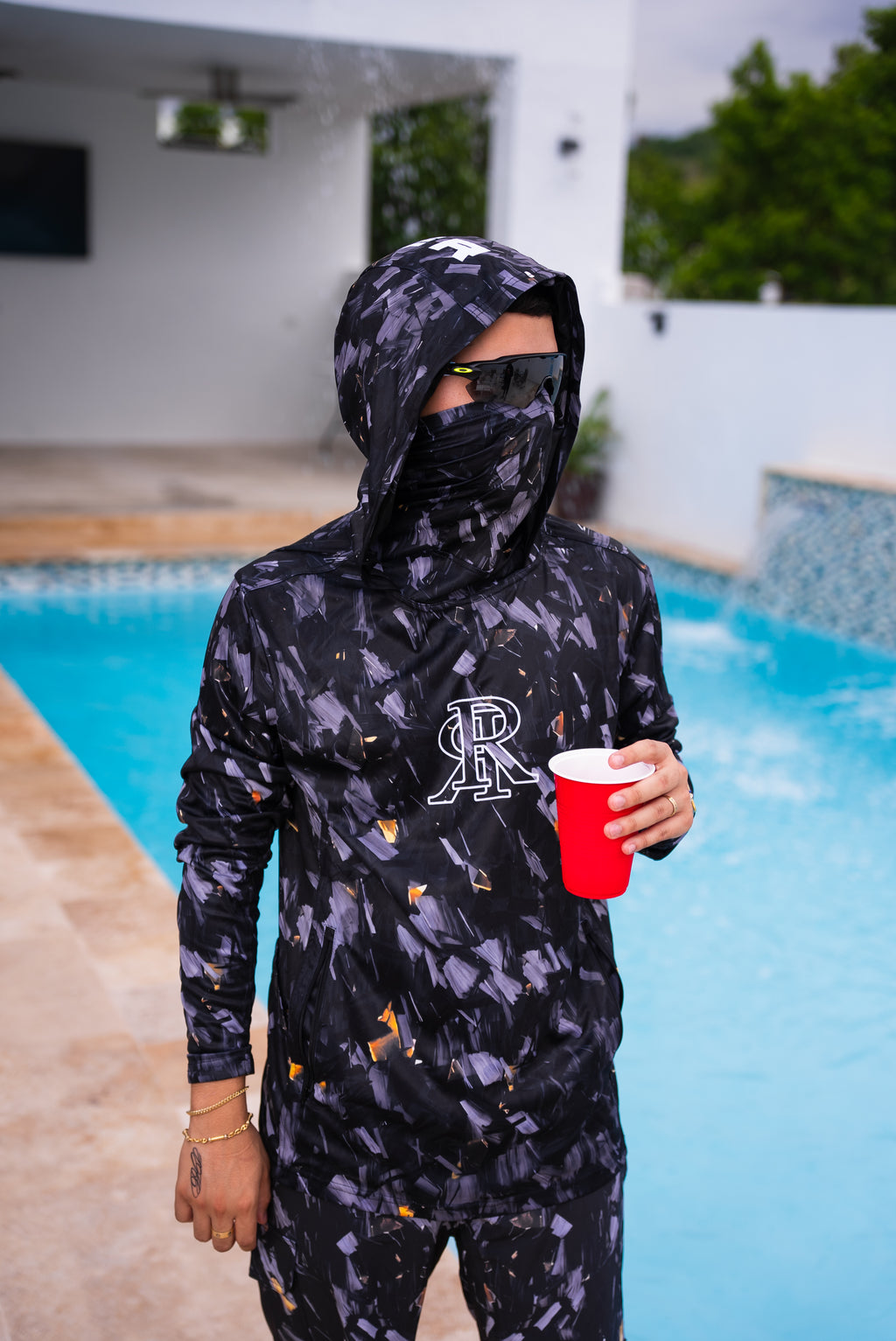 “apex caRRbon” RASHGUARD