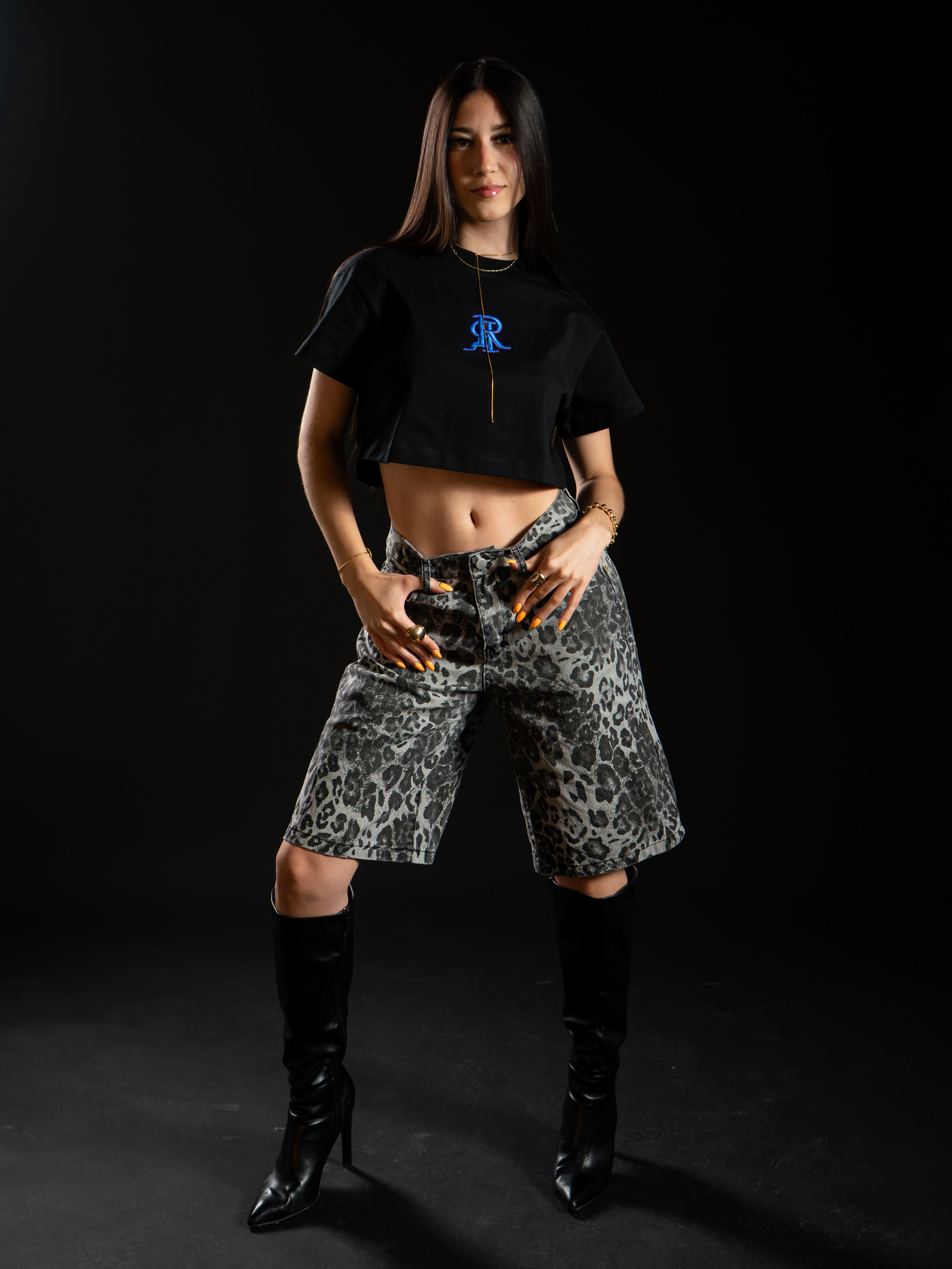 “daRRk beriz” CROP TOP