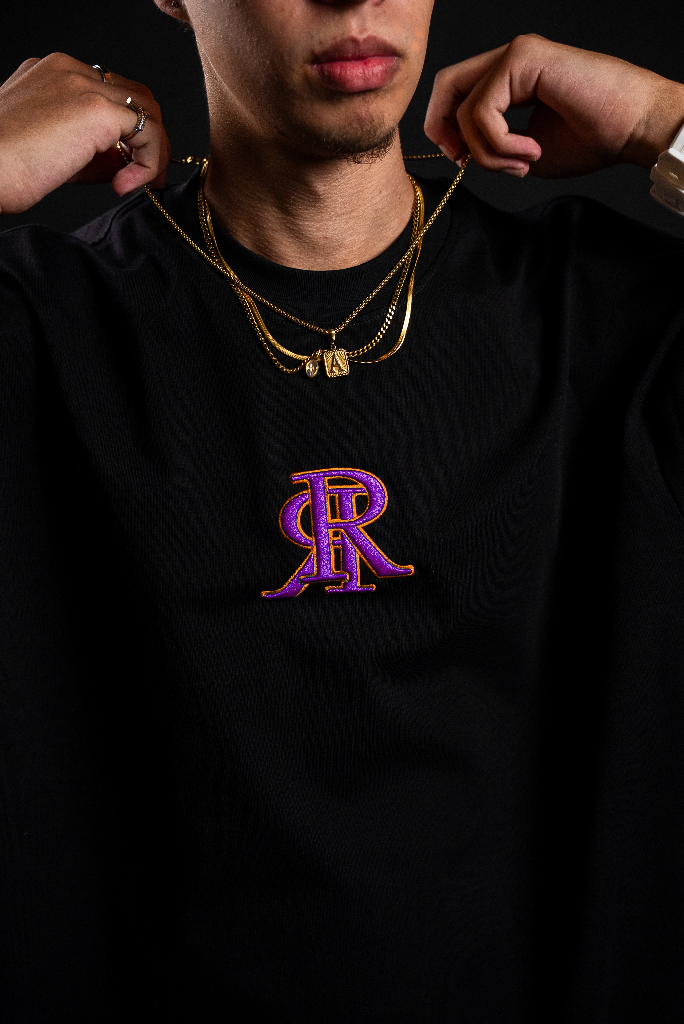 “phnx” T-SHIRT