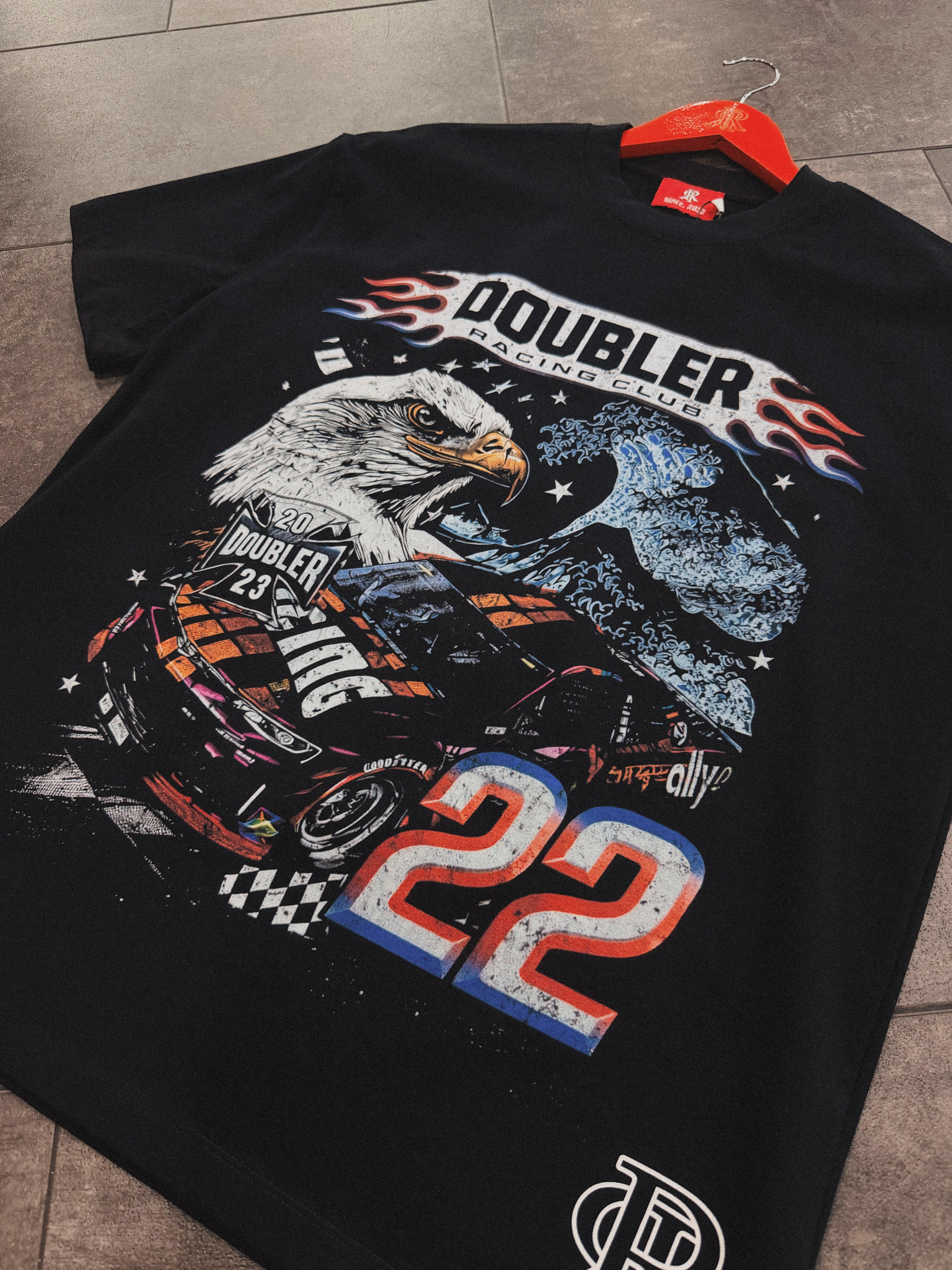 “22” T-SHIRT