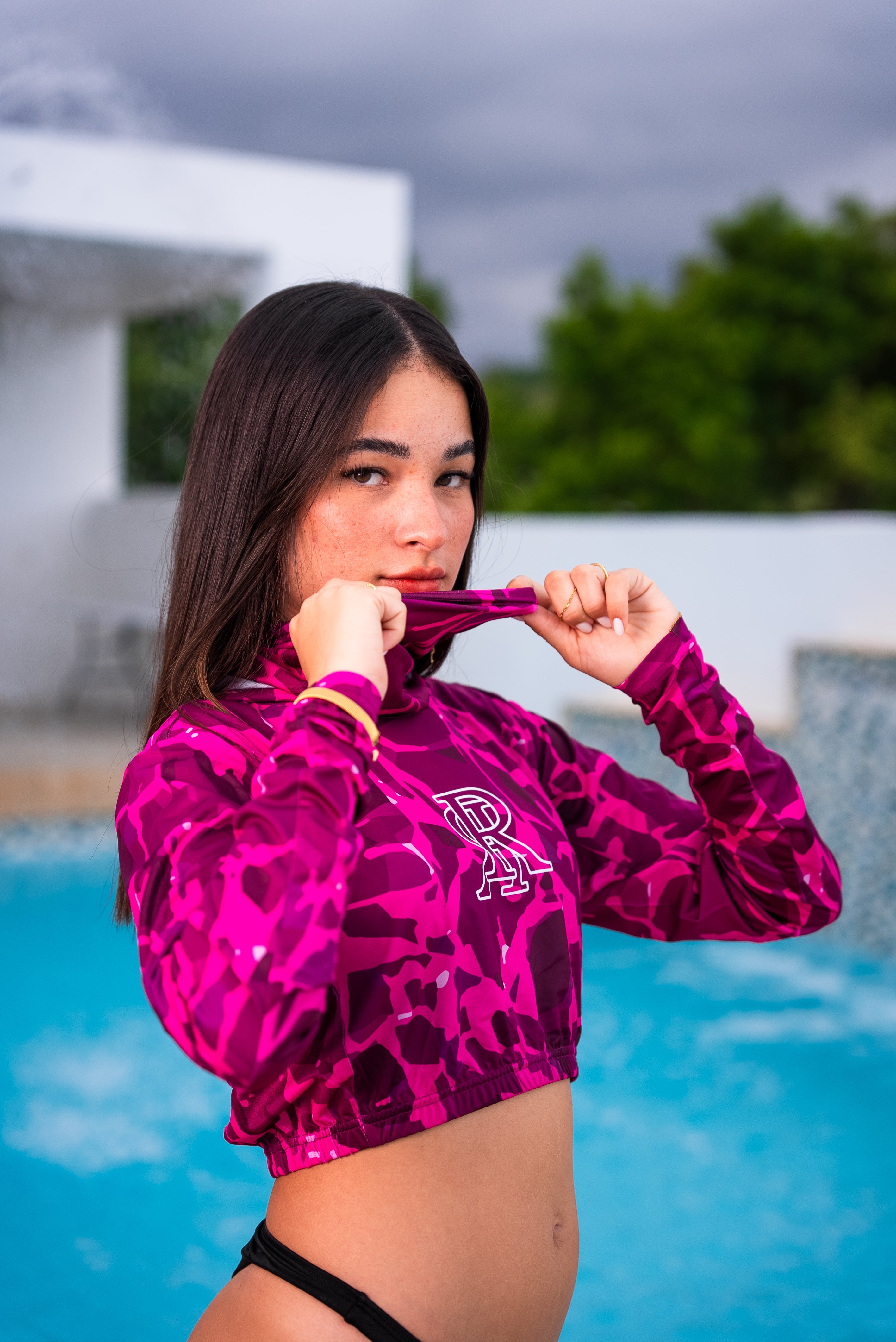 “beveRRly “CROP RASHGUARD