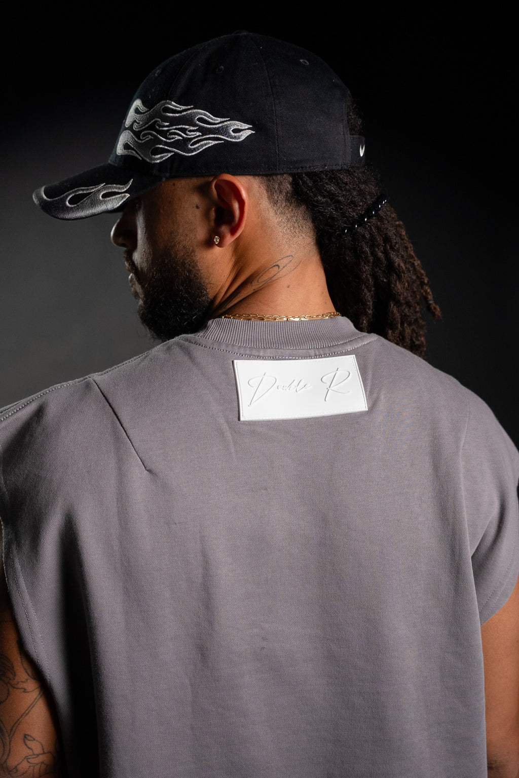 “distRReze” CROP TANK TOP