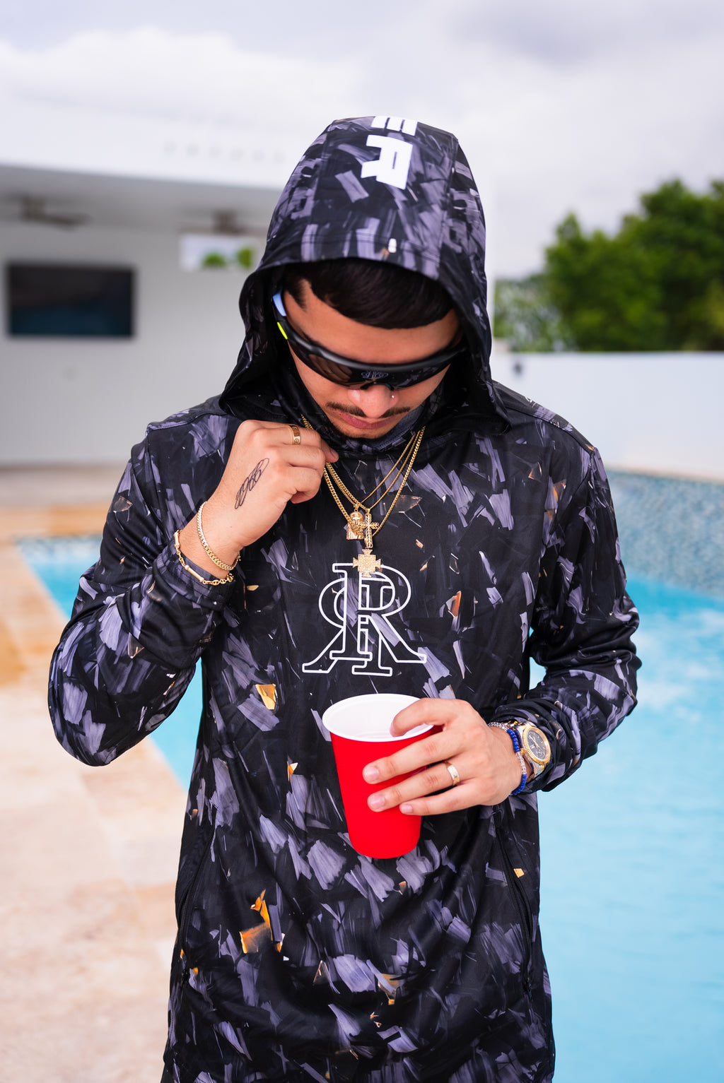 “apex caRRbon” RASHGUARD