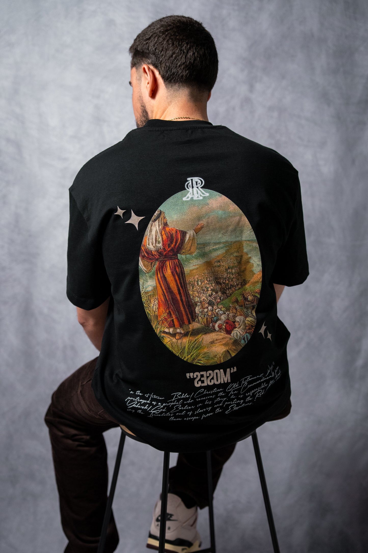 “MOSES v2” T-SHIRT