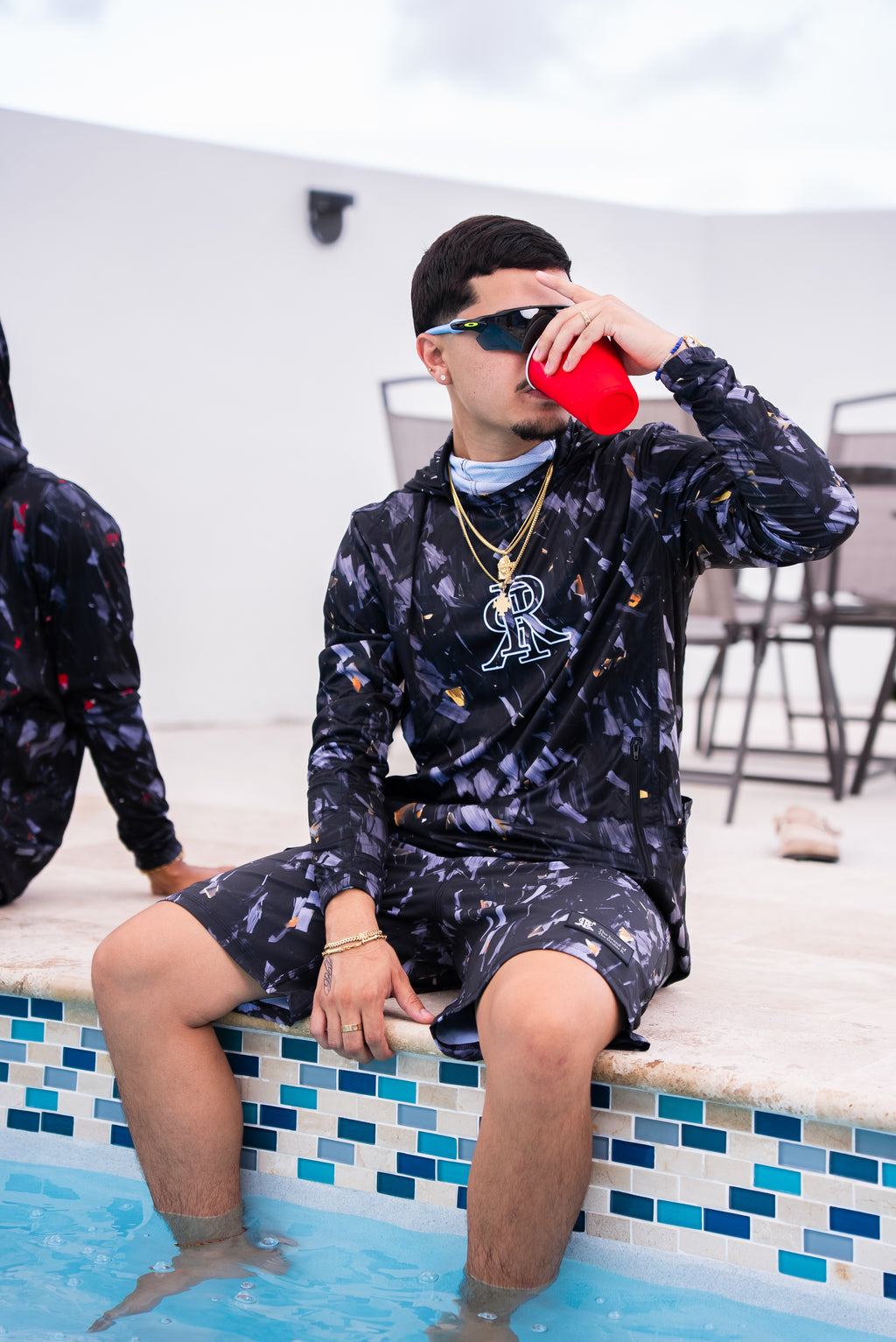 “apex caRRbon” RASHGUARD