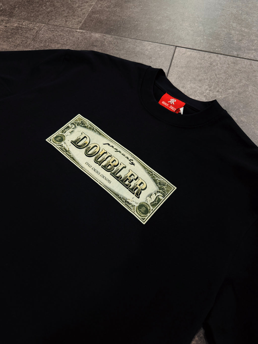 “pRRoperty” T-SHIRT