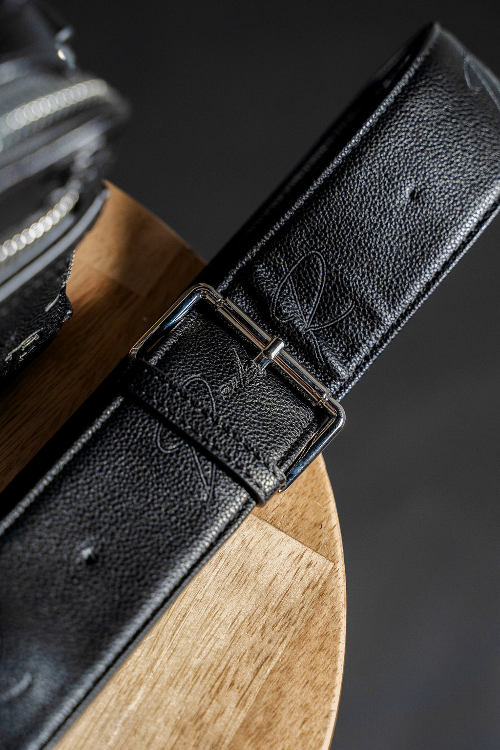 “blck spinel” cRRossbody