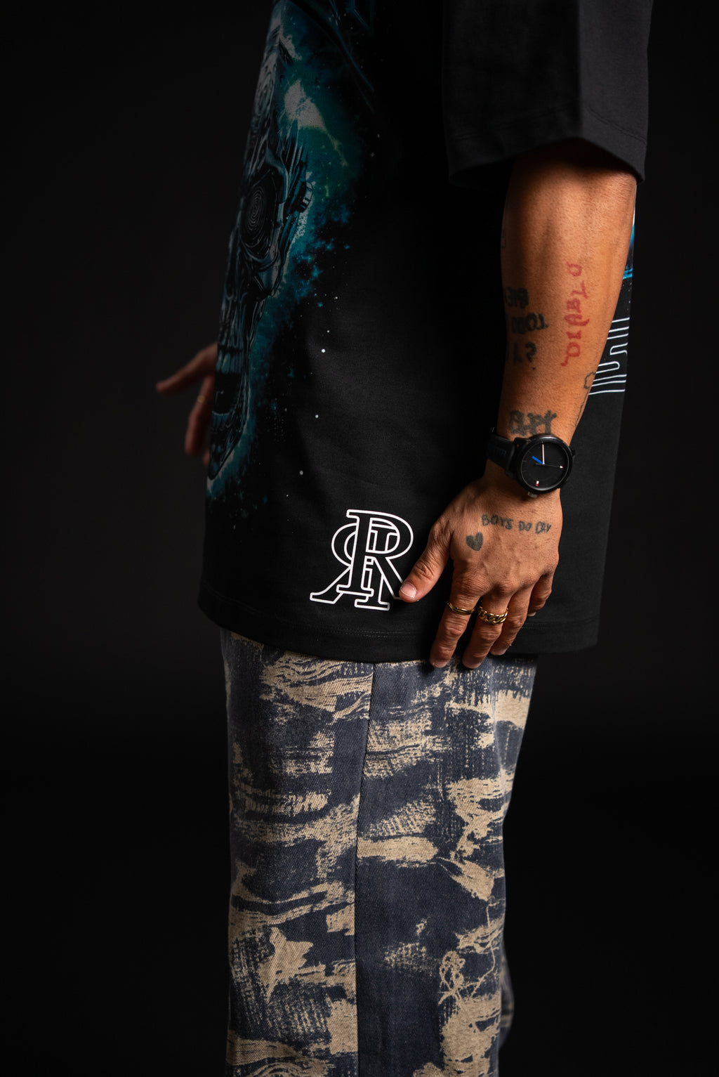 “aqwa skull” T-SHIRT
