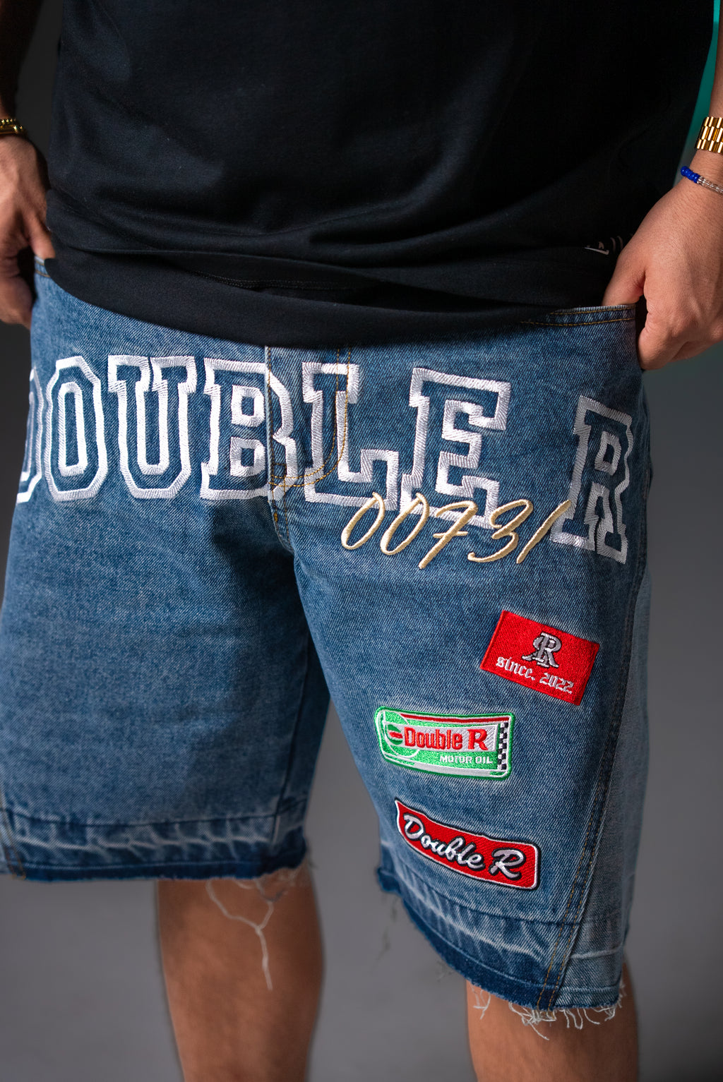 “code731” SHORTS