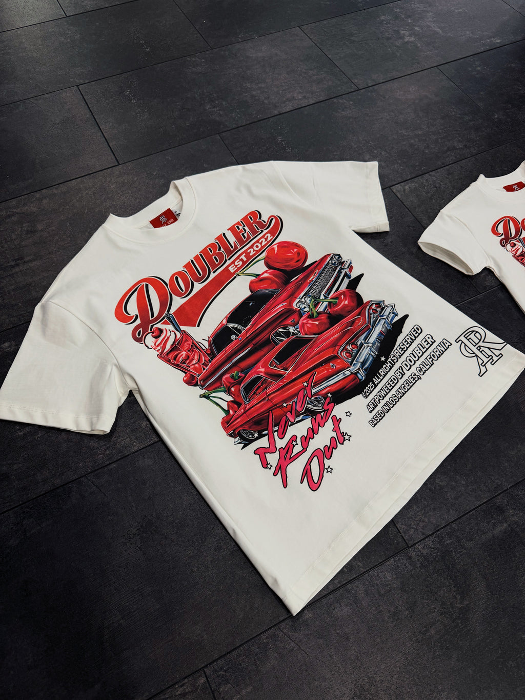 “neveRR runs out” ADULT SIZE