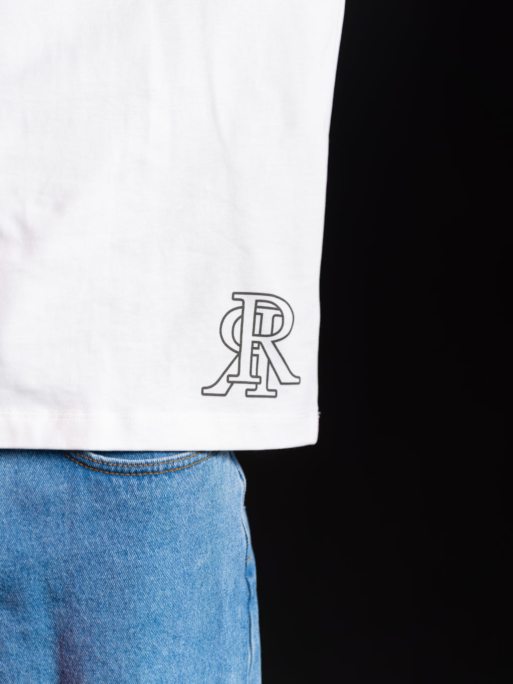 “FHL” T-SHIRT